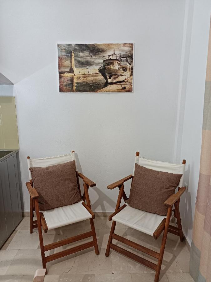 Lena Apt ريثيمنو المظهر الخارجي الصورة